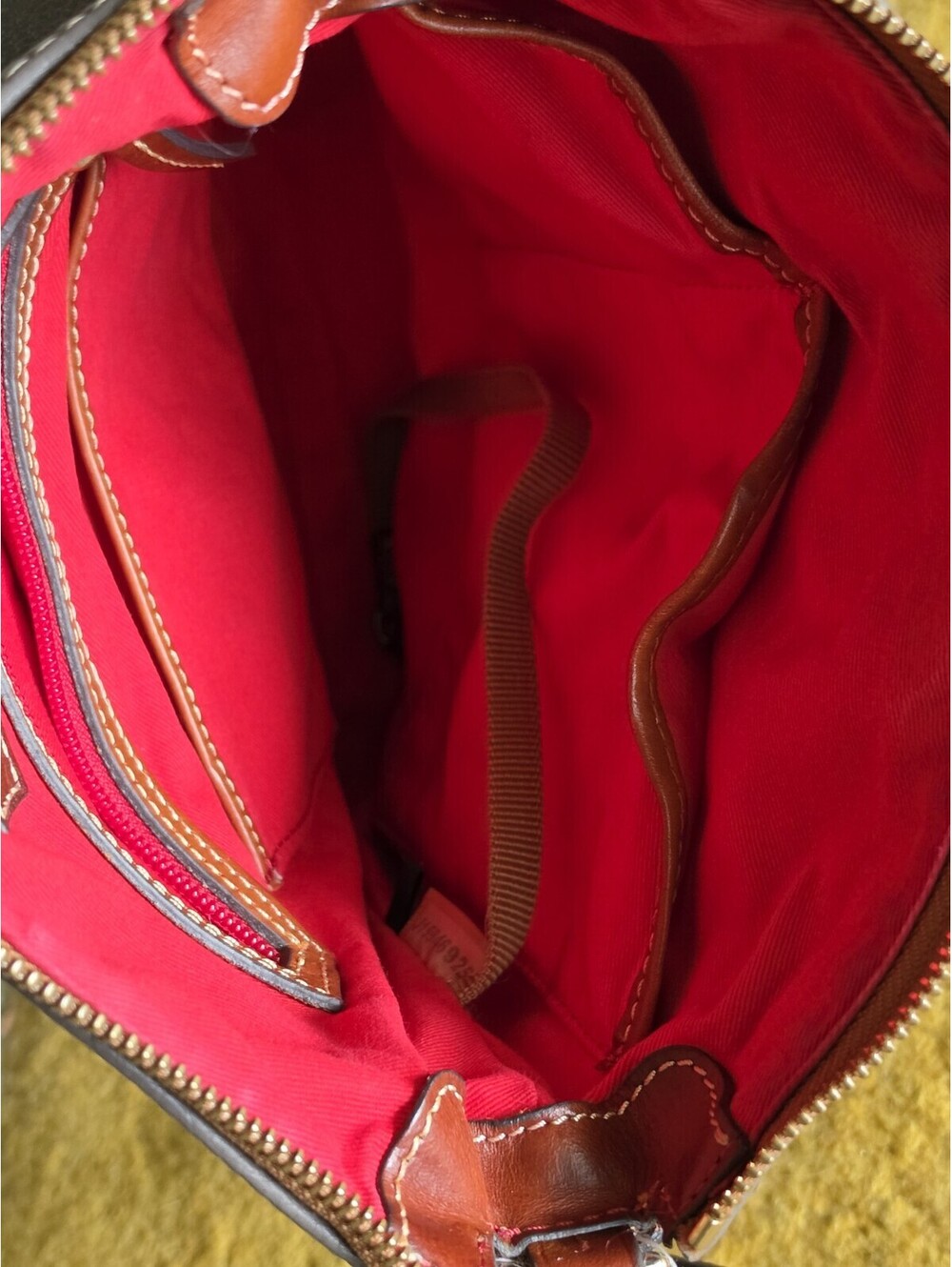 Dooney & Bourke Pebble Grain Brown Tan Crossbody Shoulder Bag - Picture 3 of 8